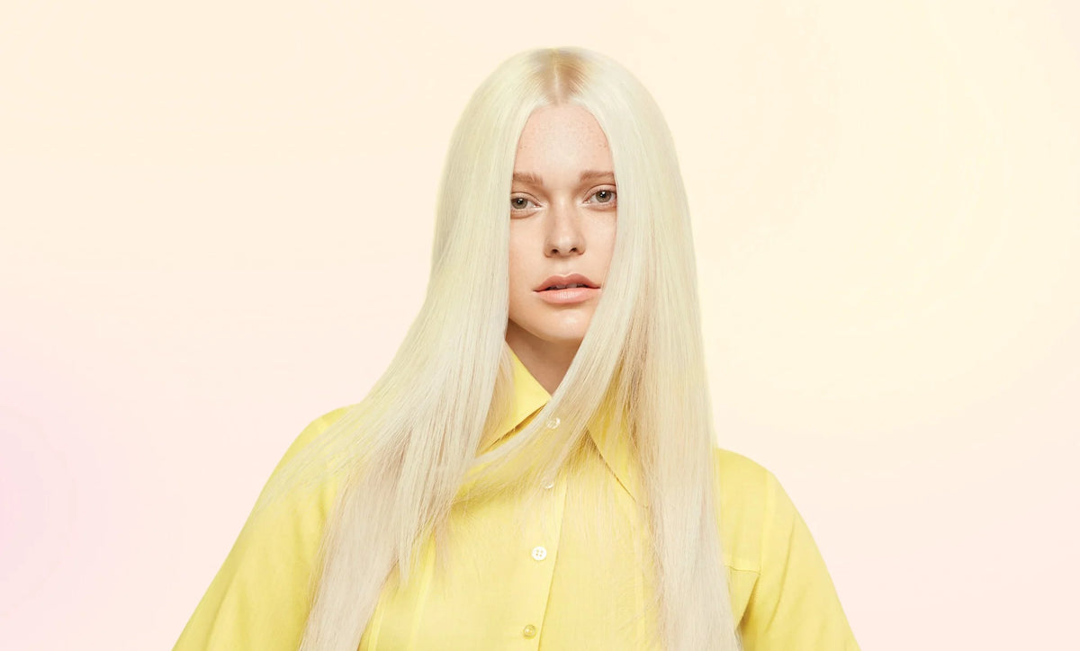 Bleach Bath for Hair: What It Is, When Colourists Use It, and Why It's Not a DIY Job