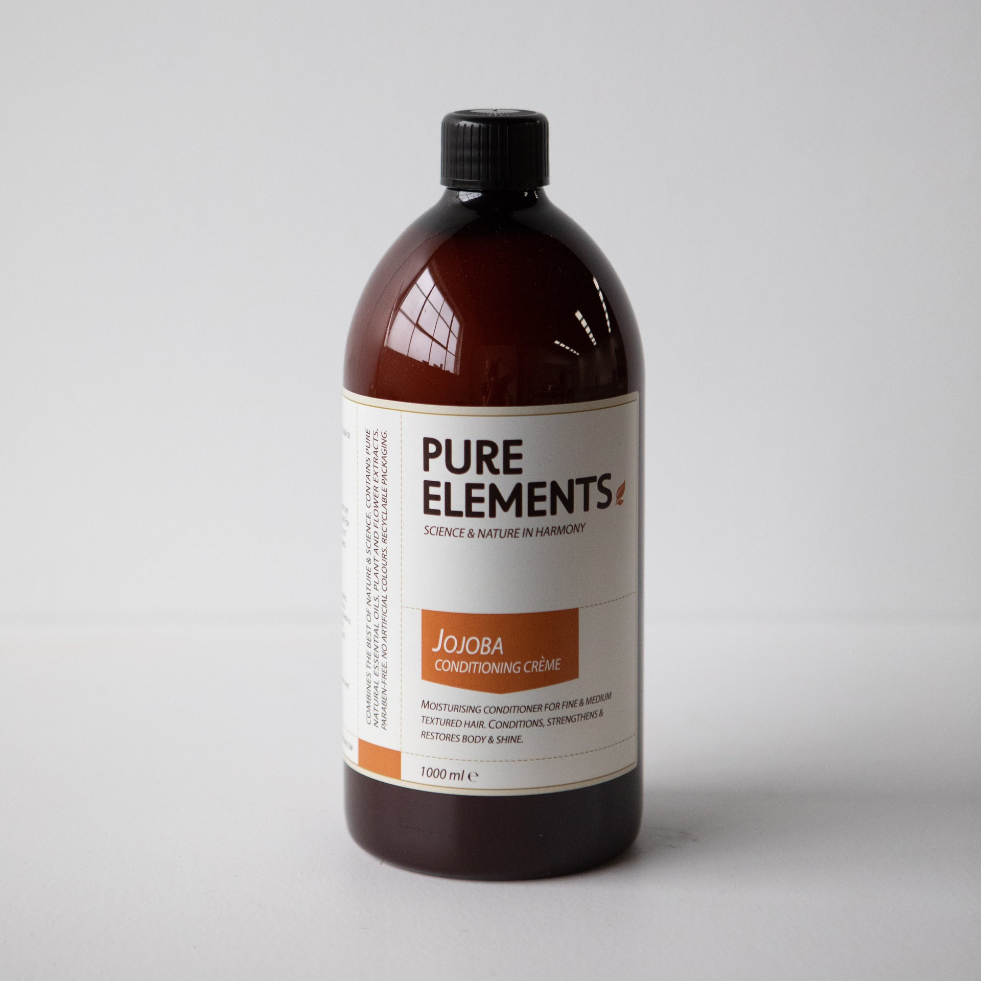 Moisturising conditioner for fine &amp; medium-textured hair. Conditions &amp; restores body &amp; shine; Pure essential oils-Sandalwood, Clove, Jojoba. Pure natural extract-Black Oat; Silk Amino Acids &amp; Soybean-based Lecithin. Nourishes, moisturises &amp; repairs damaged hair, adds shine &amp; strengthens hair.Soothes &amp; stimulates scalp..1234